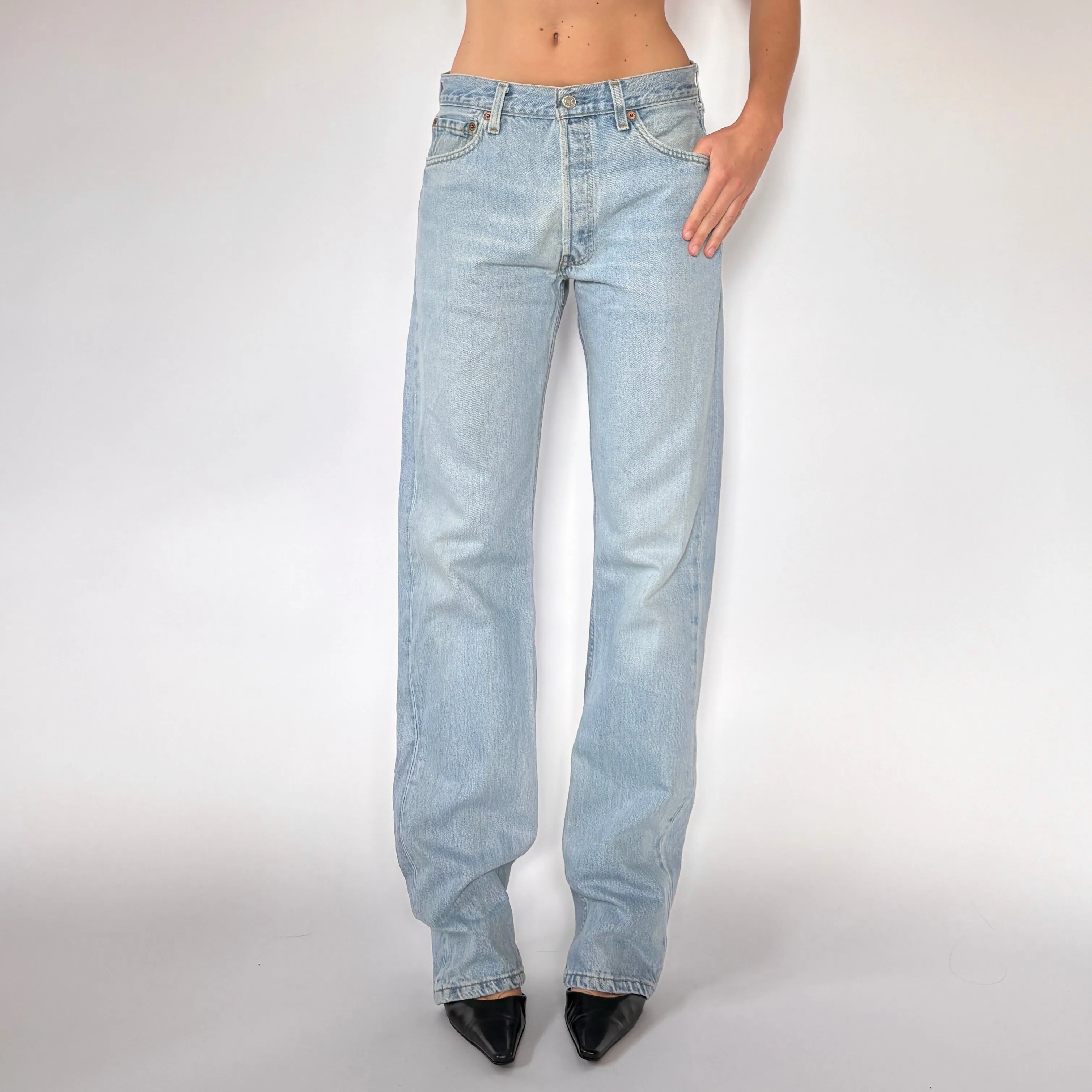90s Levi’s 501s (S)