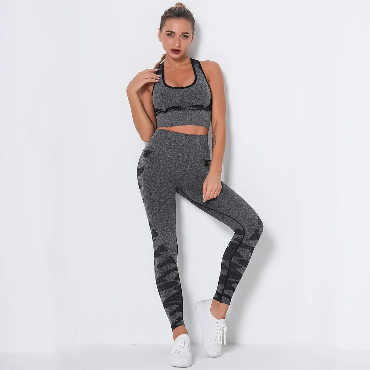 Bacvalone Activewear