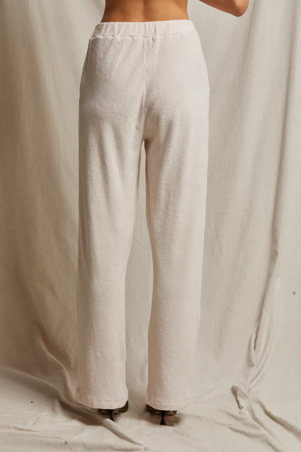 Holly Velour Relaxed Leg Sweatpant