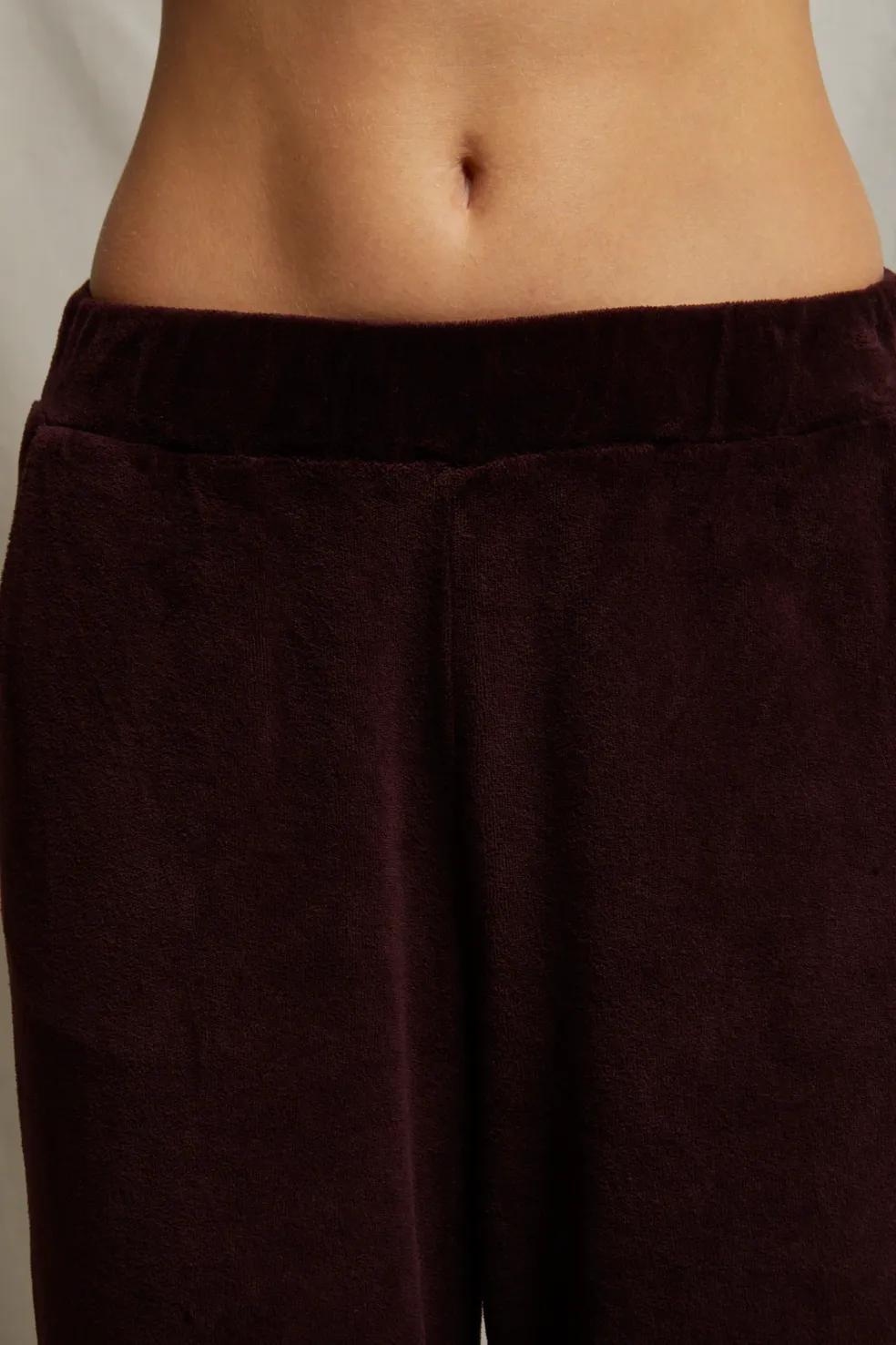 Holly Velour Relaxed Leg Sweatpant