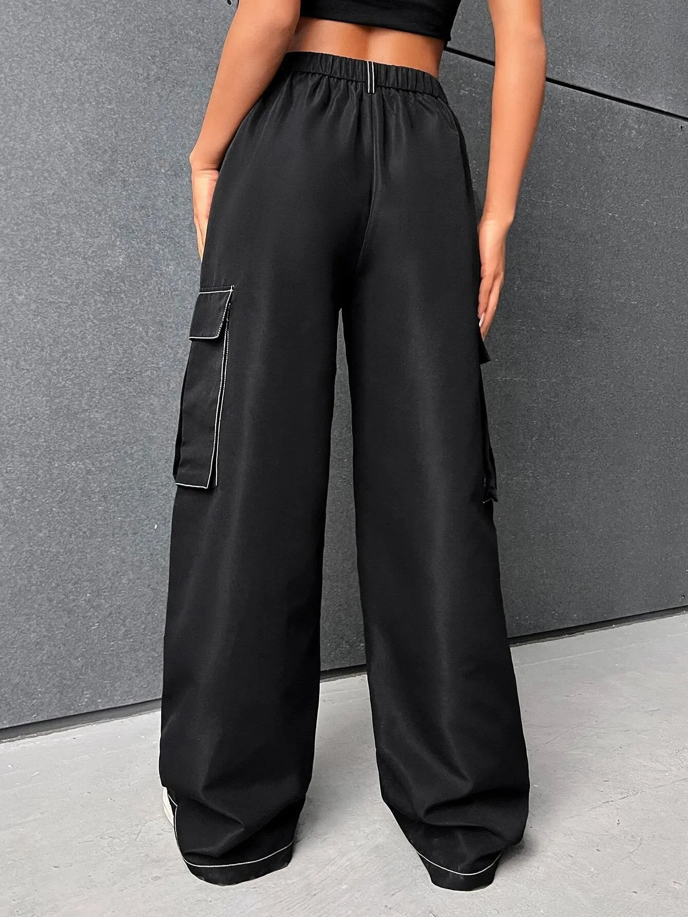 Letter Patched Detail Flap Pocket Side Cargo Pants