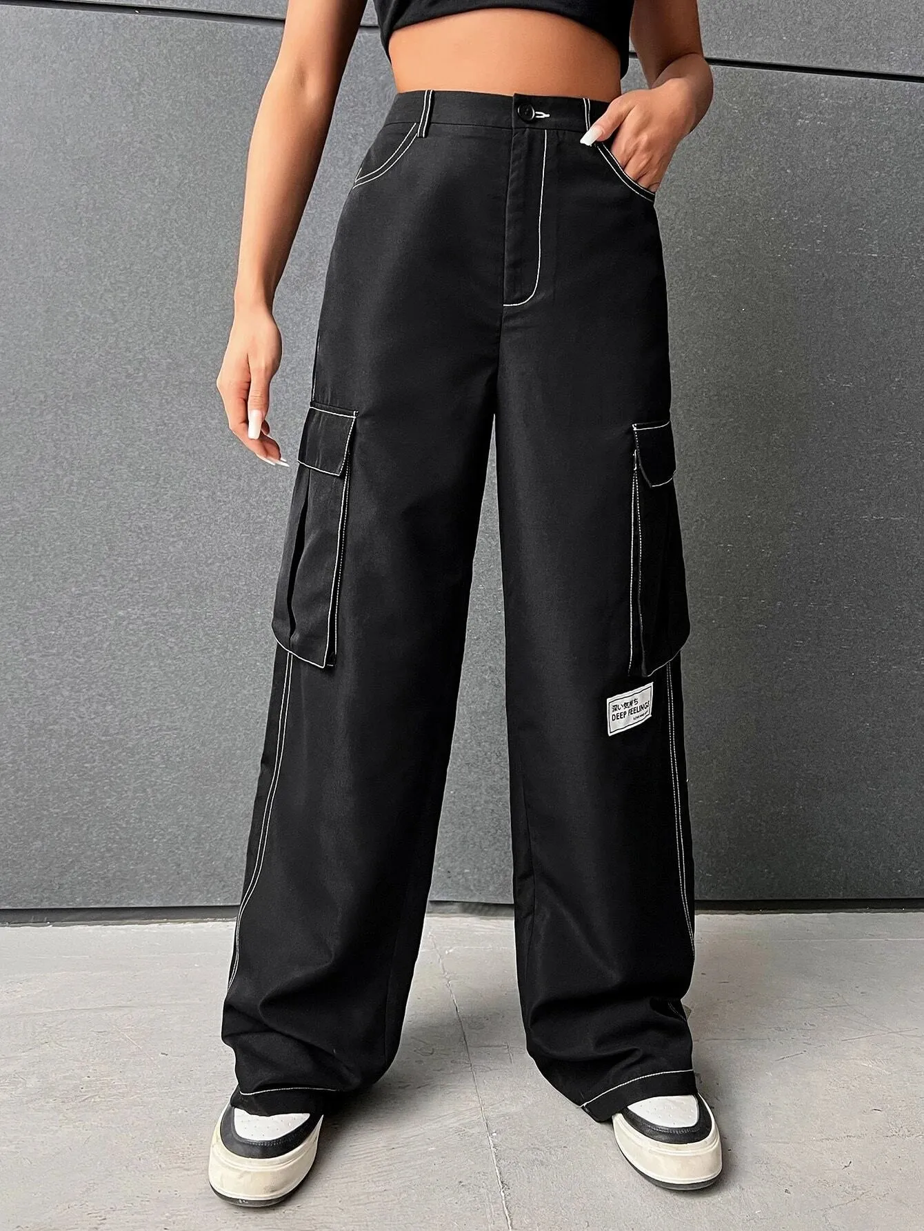 Letter Patched Detail Flap Pocket Side Cargo Pants