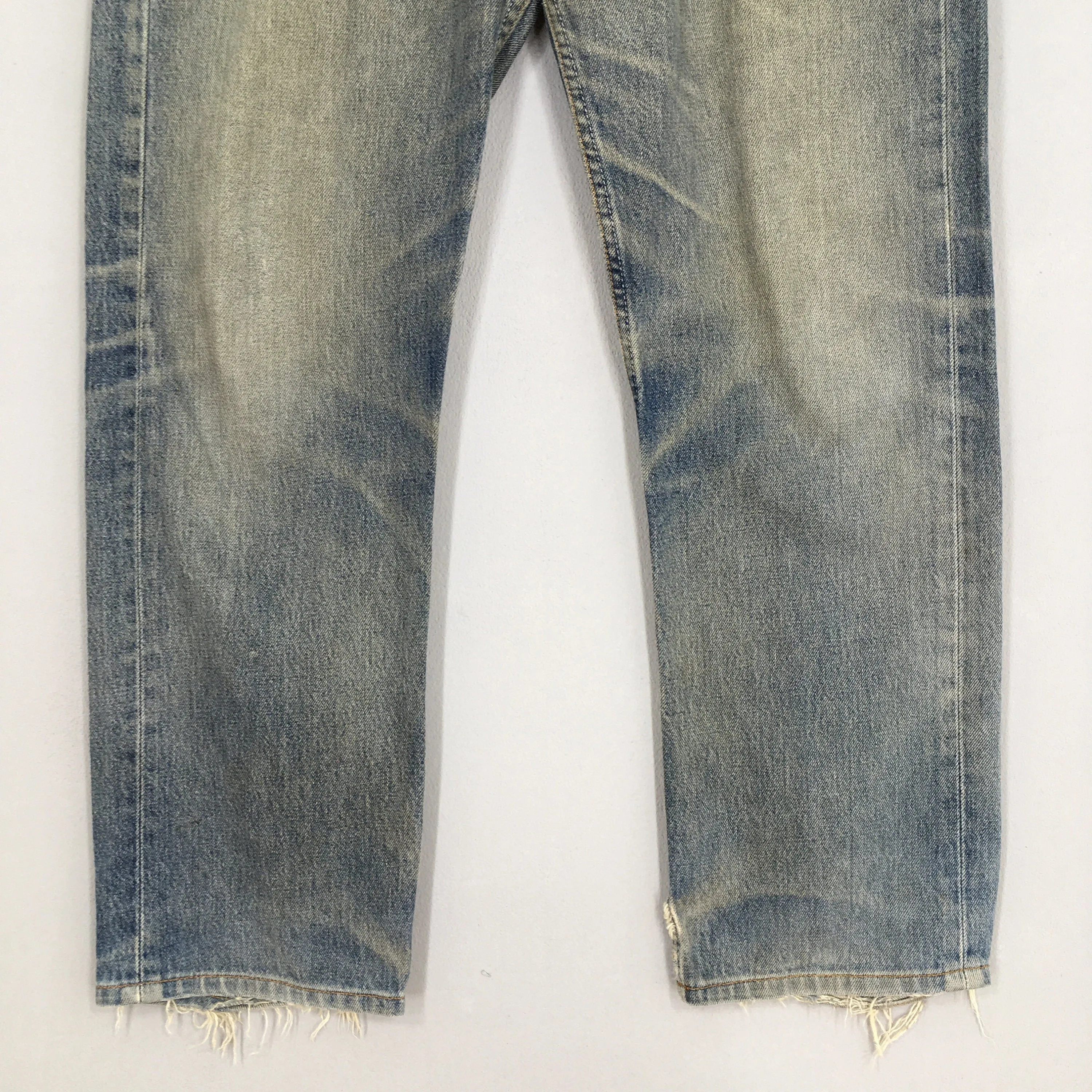 Levi's 501 Faded Distressed Jeans Size 31x29