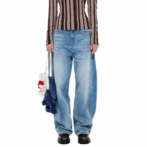 Mid-Rise Boyfriend Jeans in Blue