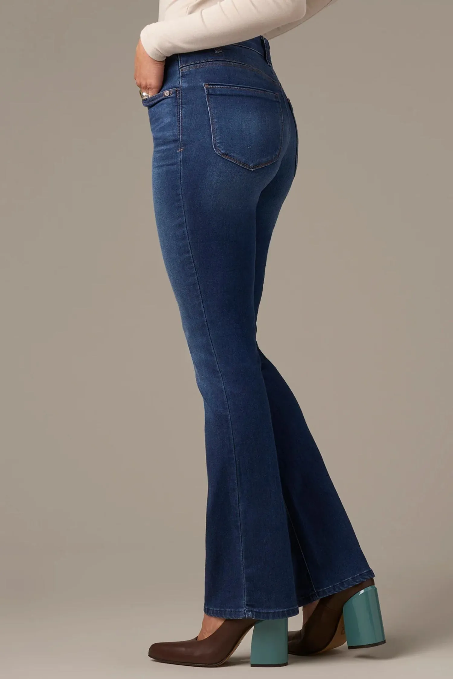 Wit & Wisdom Brittany High Rise Bootcut Jeans - Style L157X0SX
